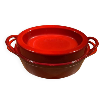 Cast iron casserole