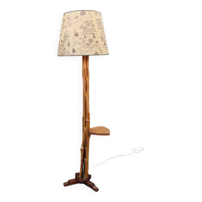 Lampadaire brutaliste tripode en bois massif