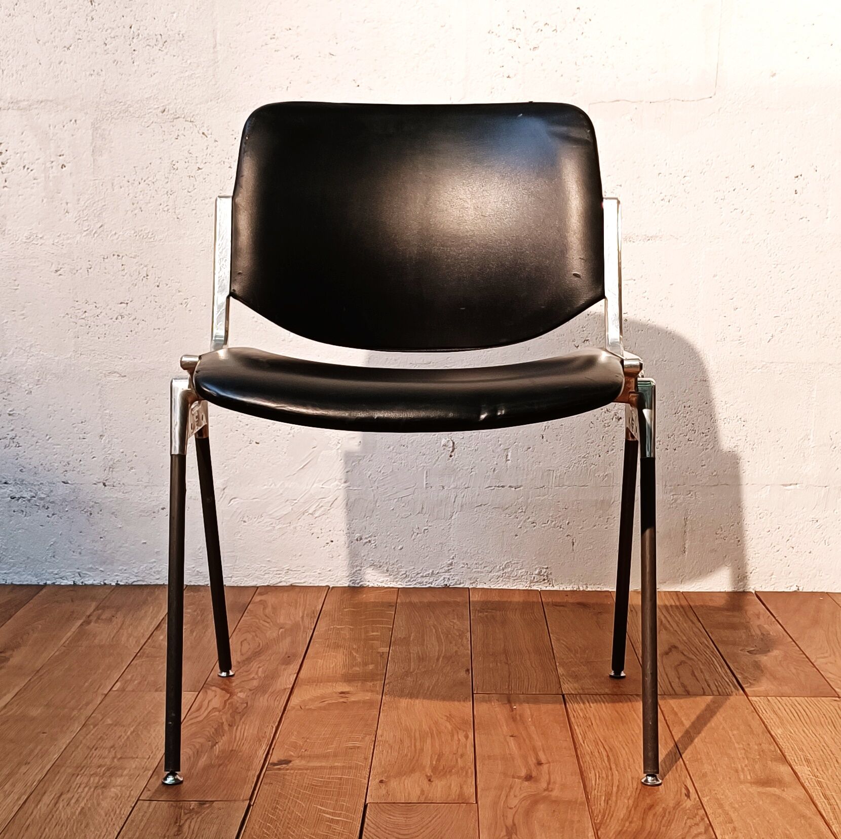 Chair JSC by Giancarlo Piretti Castelli