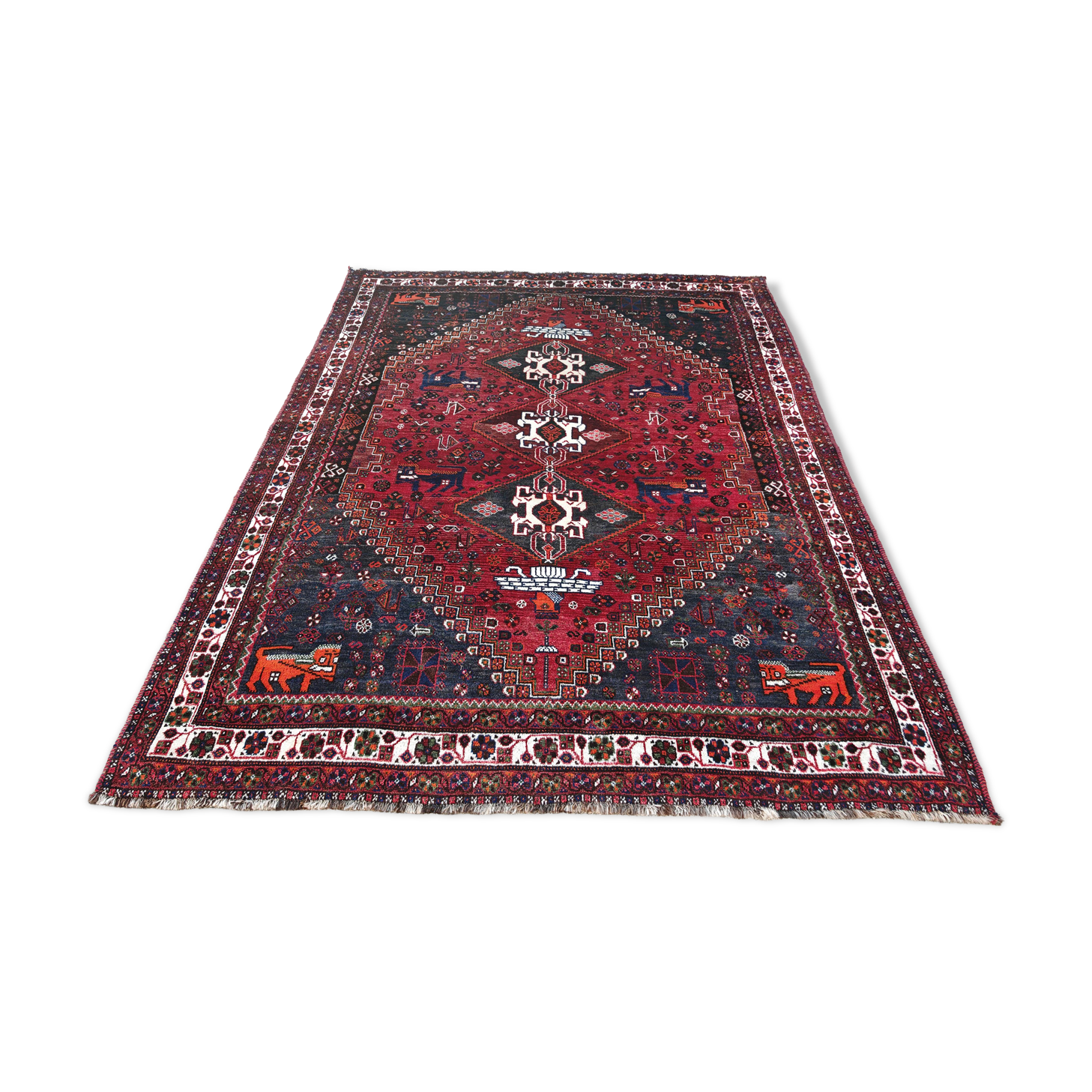 Large Persian carpet XL from Shiraz with Persepolis patterns, hand-knotted in naturally dyed wool.