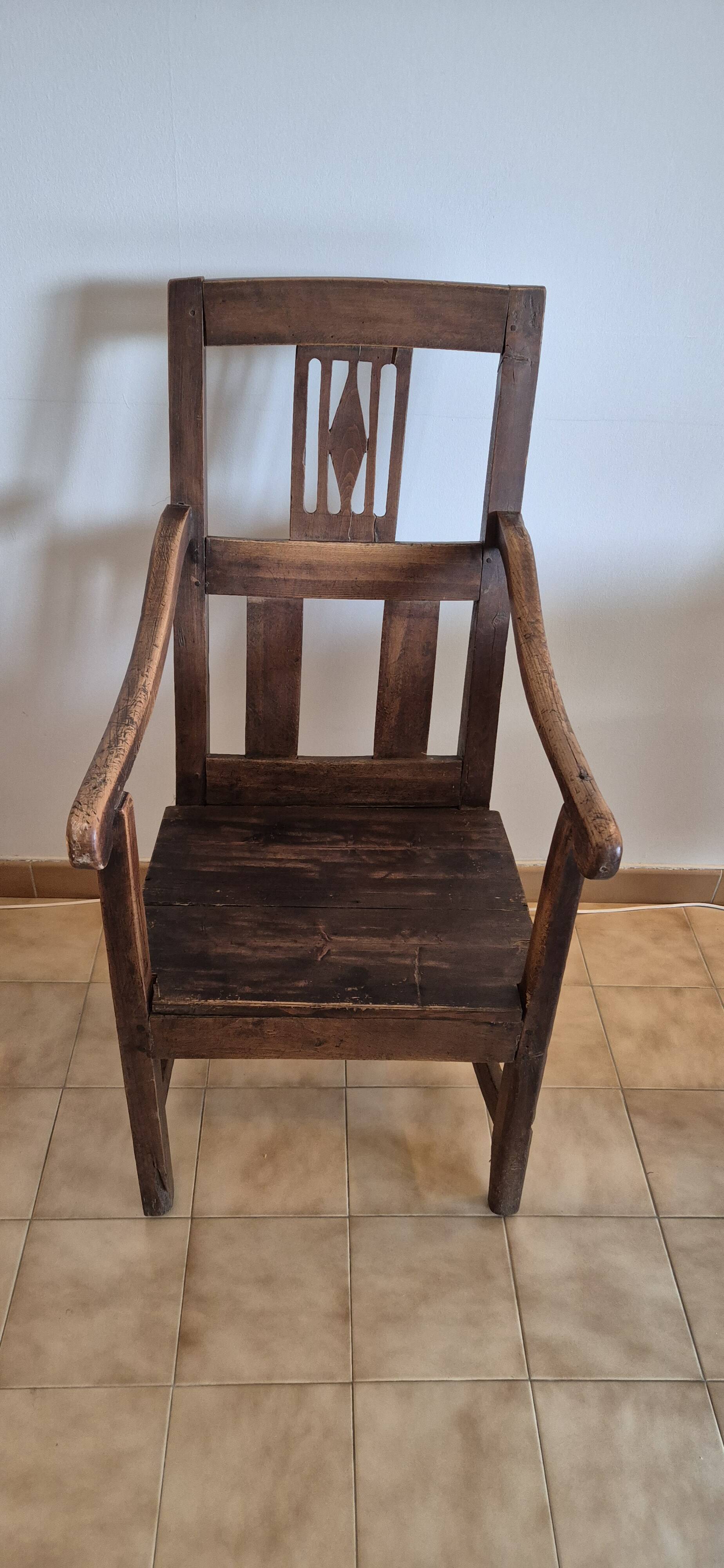 Fauteuil Noyer Rustique fin XIX eme siecle