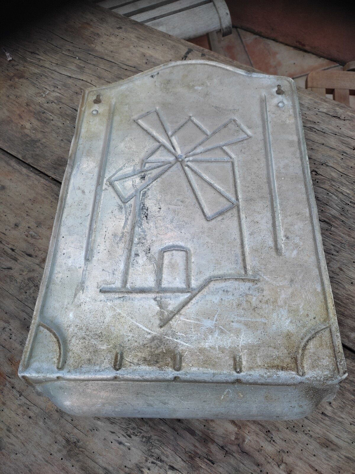 Door utensils metal aluminum mill old vintage dp 0722105