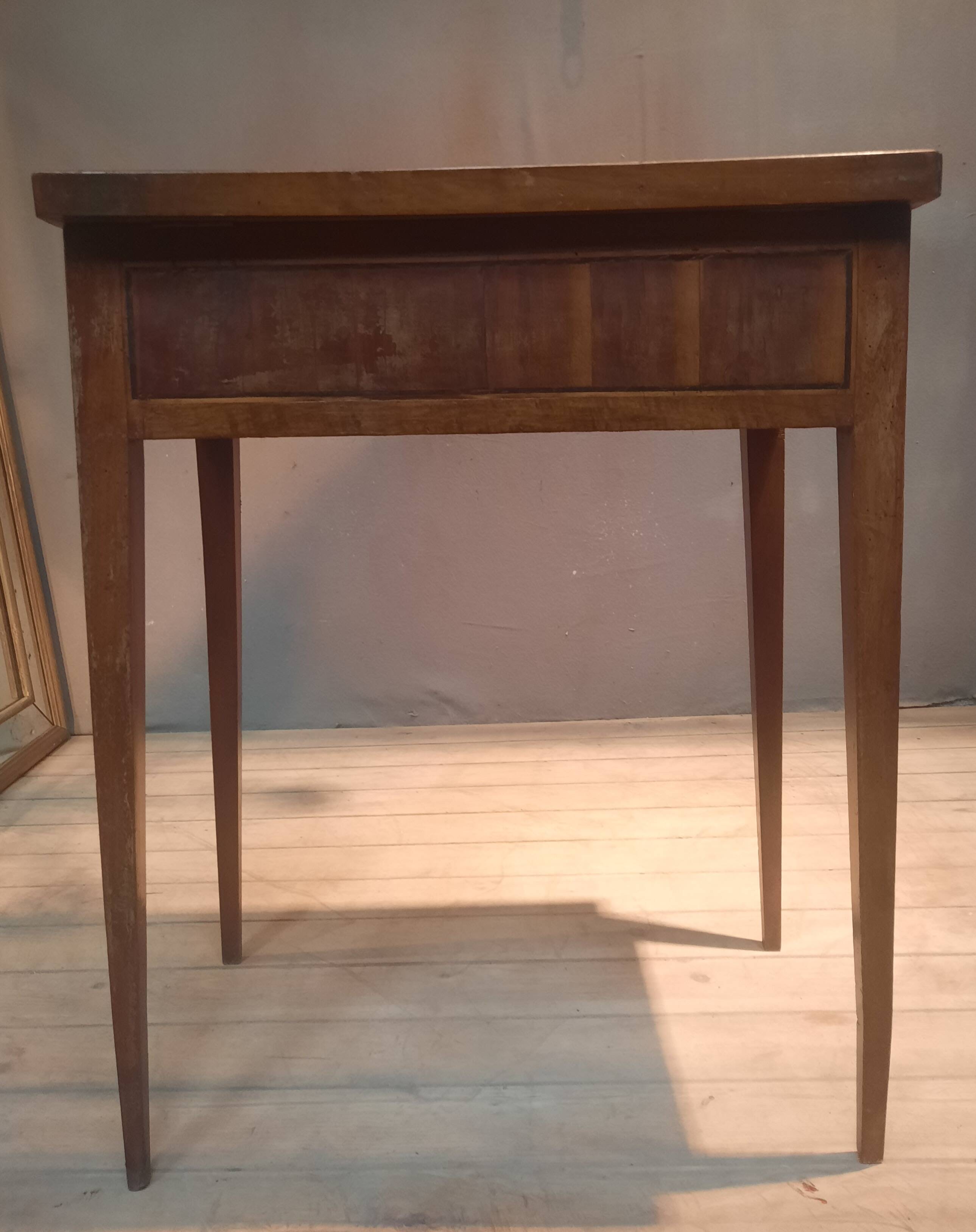 Dressing table from the eighteenth century