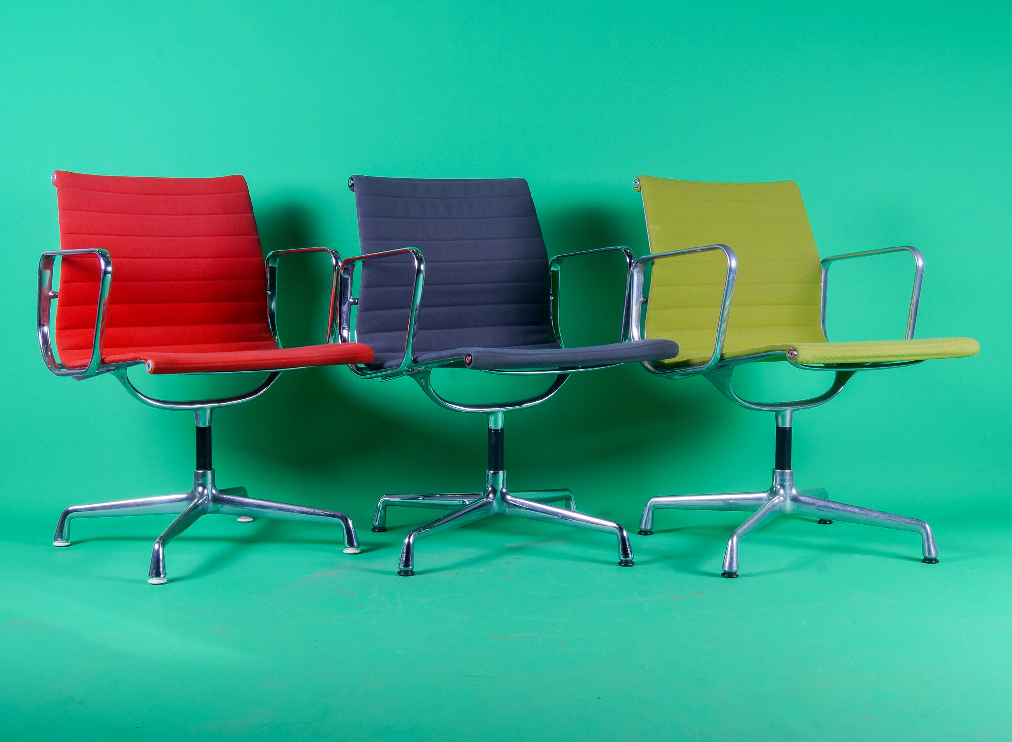 Set of 8 chairs model EA108 & EA107 by Charles and Ray Eales Vitra edition