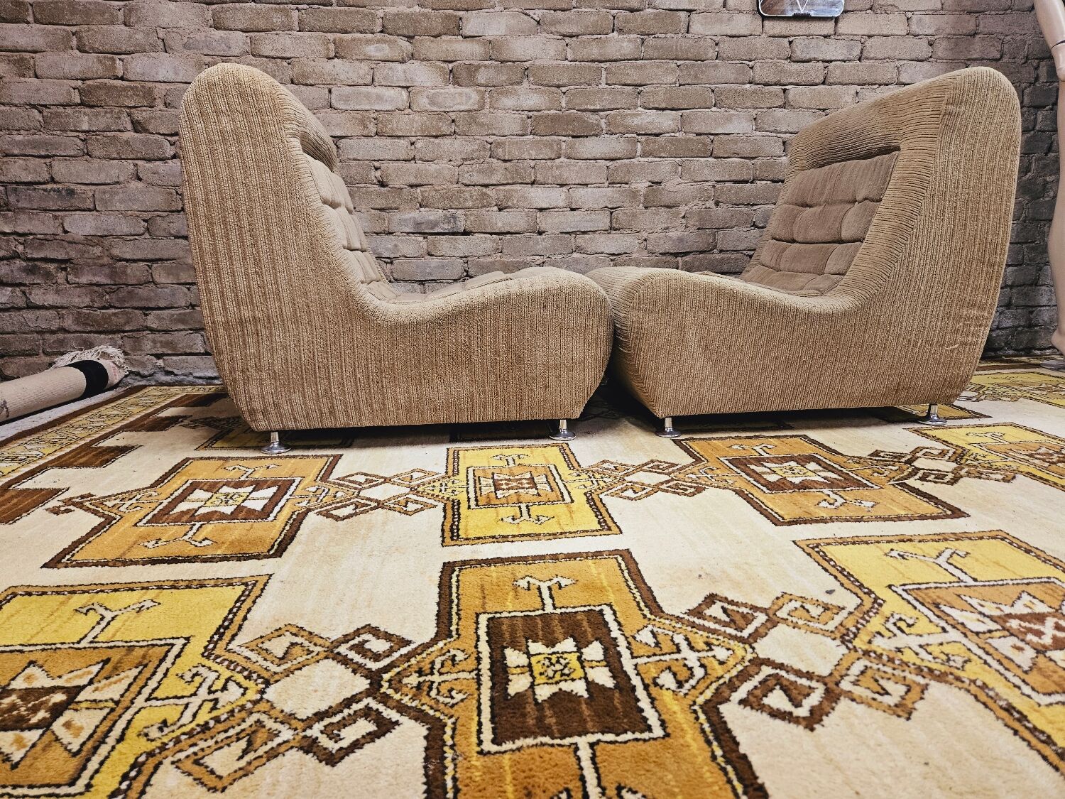 Pair of vintage 70s armchairs
