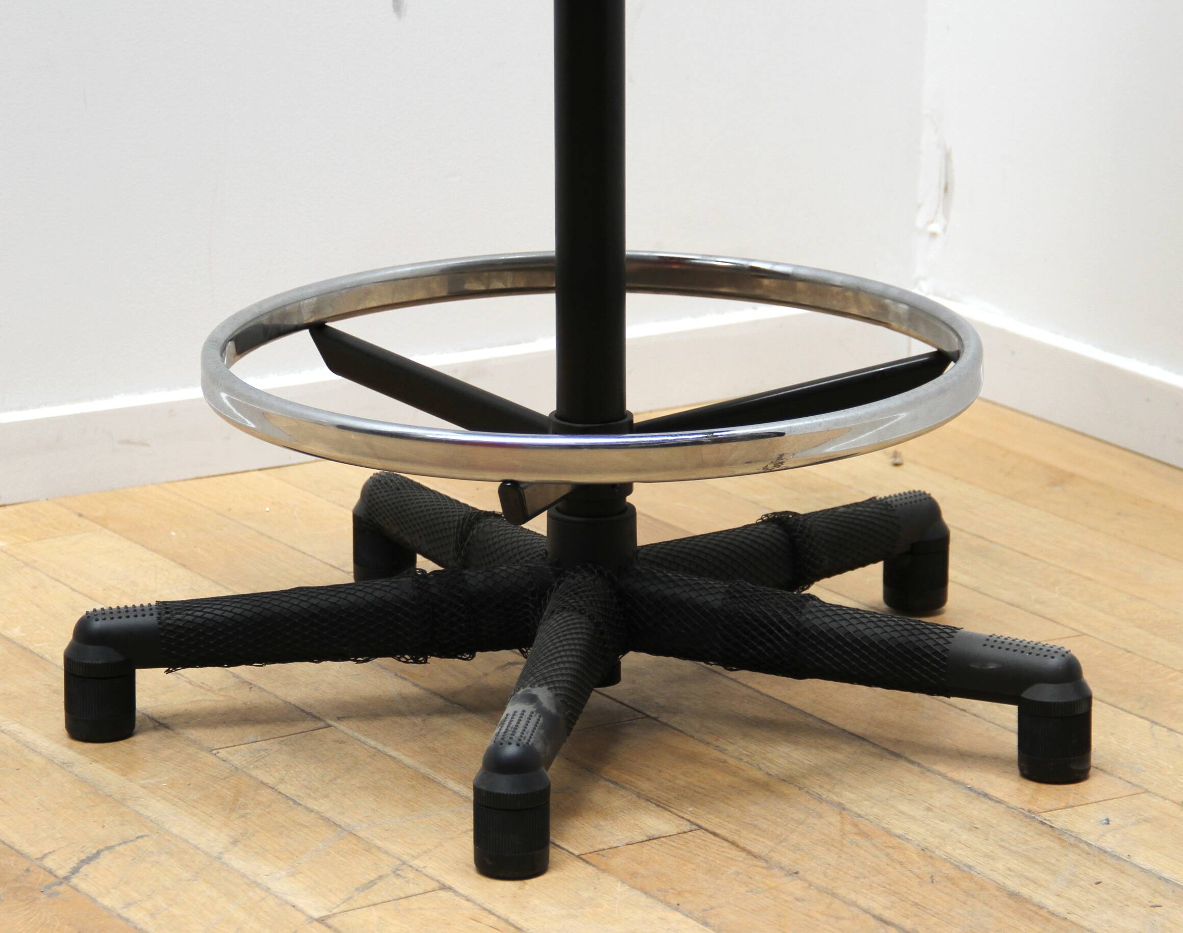 Axion designer office chair, Vitra