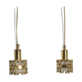 Deux suspensions en laiton doré et cristal, de Palwa, design 1960