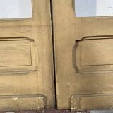 Double portes de passage en verre et sapin patiné, XXème siècle