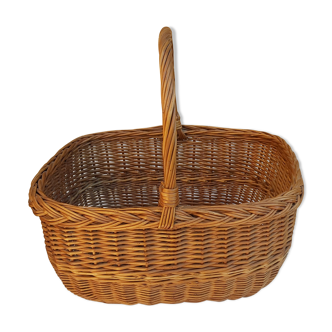 Panier en osier vintage