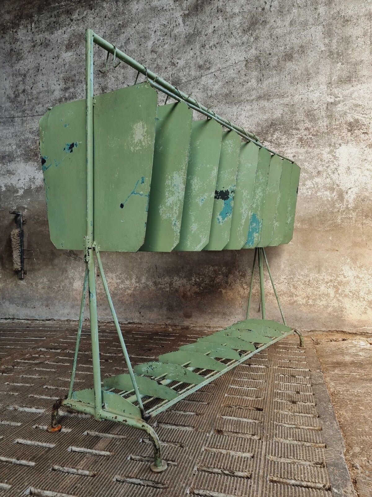 Porte-manteau industriel, porte-robe XXL vert