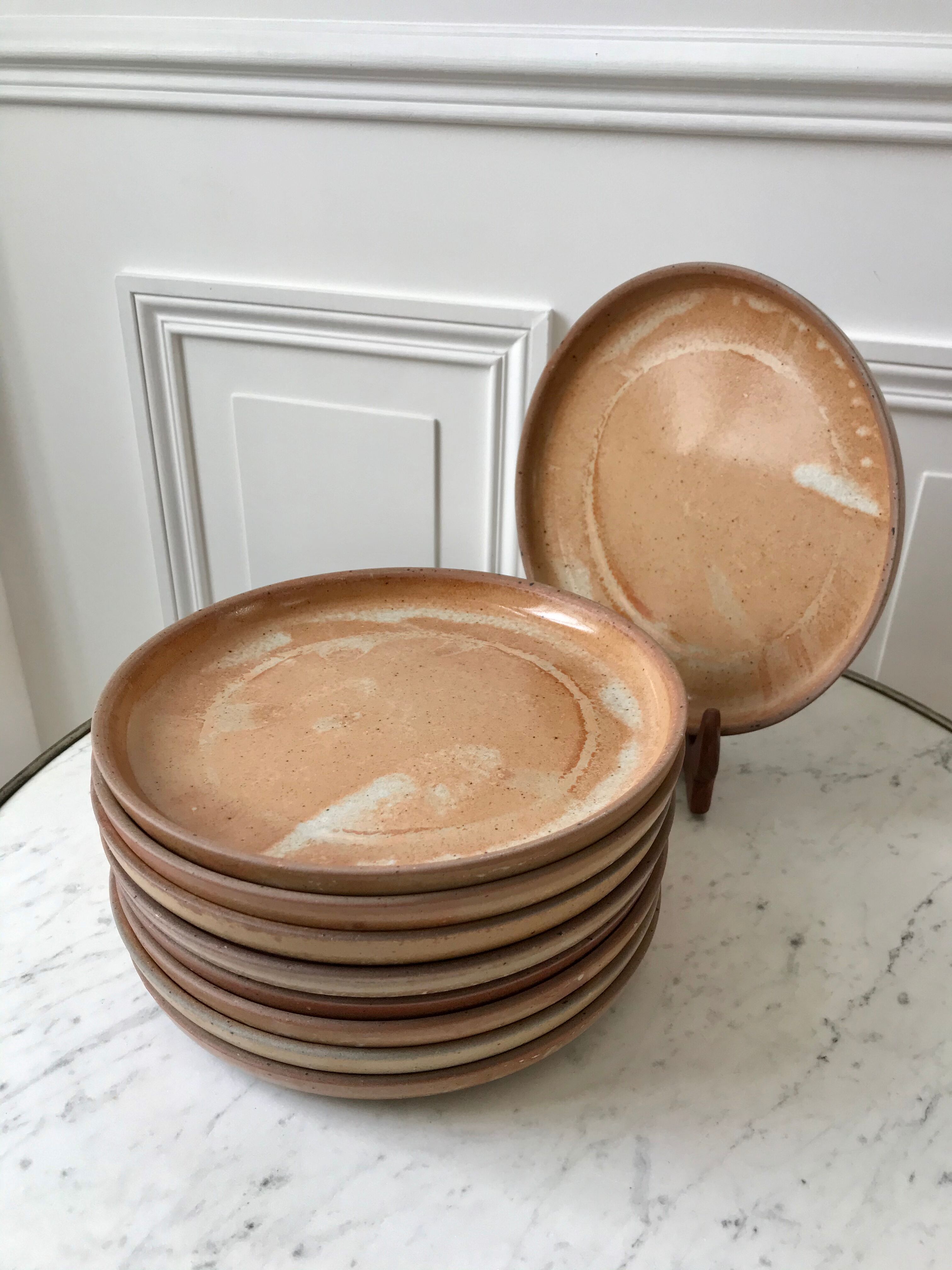 Set of 9 flat plates in artisanal sandstone 70s