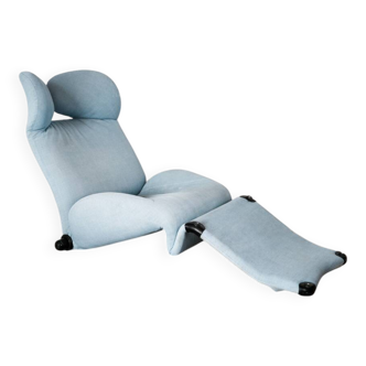 Cassina 111 Wink armchair by Toshiyuki Kita