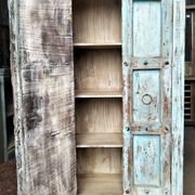 Armoire