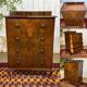 Commode anglaise en loupe de noyer et chêne, années 1930