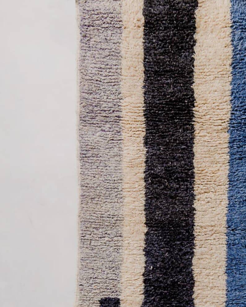 Handmade runner rug 250cm x 90cm