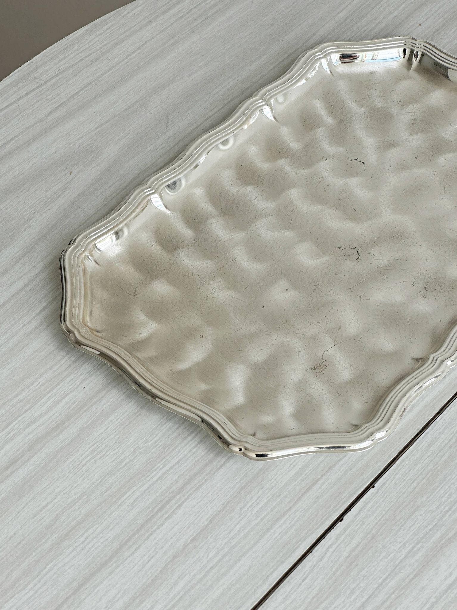 Plateau rectangulaire en métal