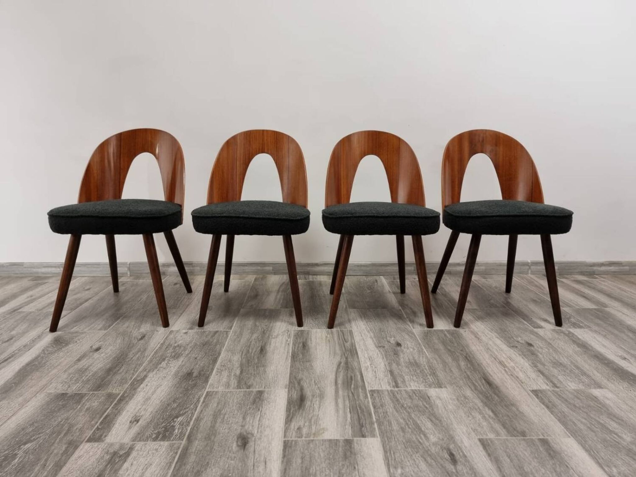 Dining Chairs by Antonin Suman, 1960s, Set of 4