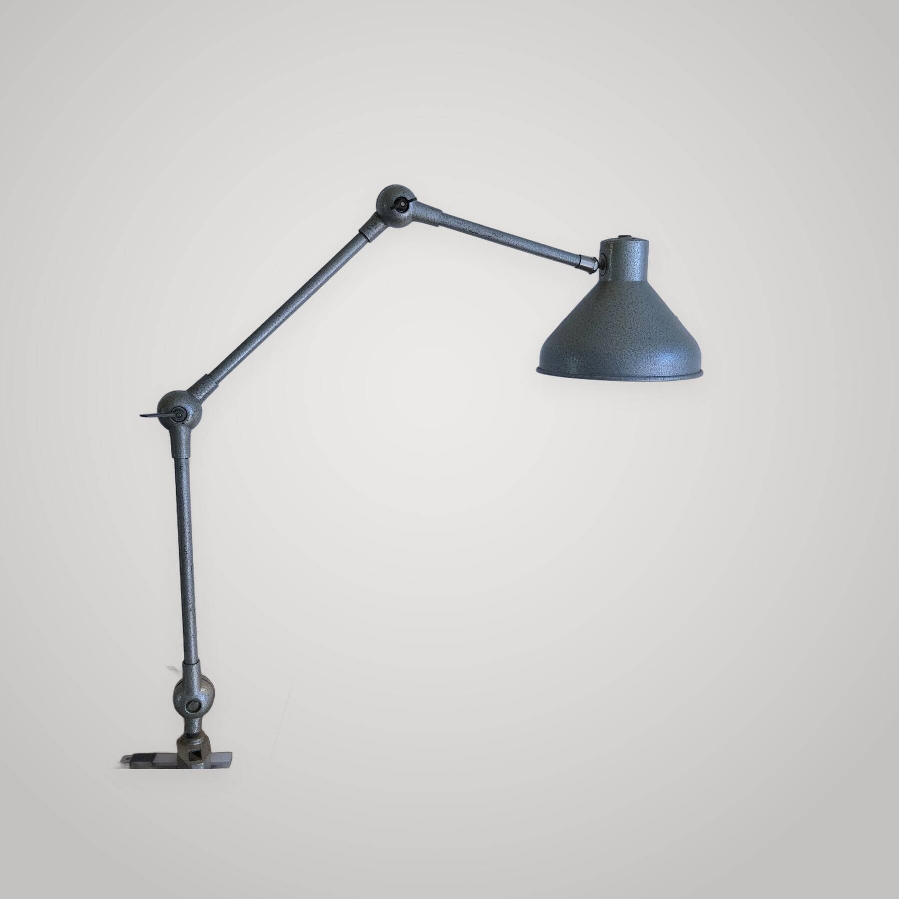 Jielde - Lampe industrielle articulée 3 bras 50'S