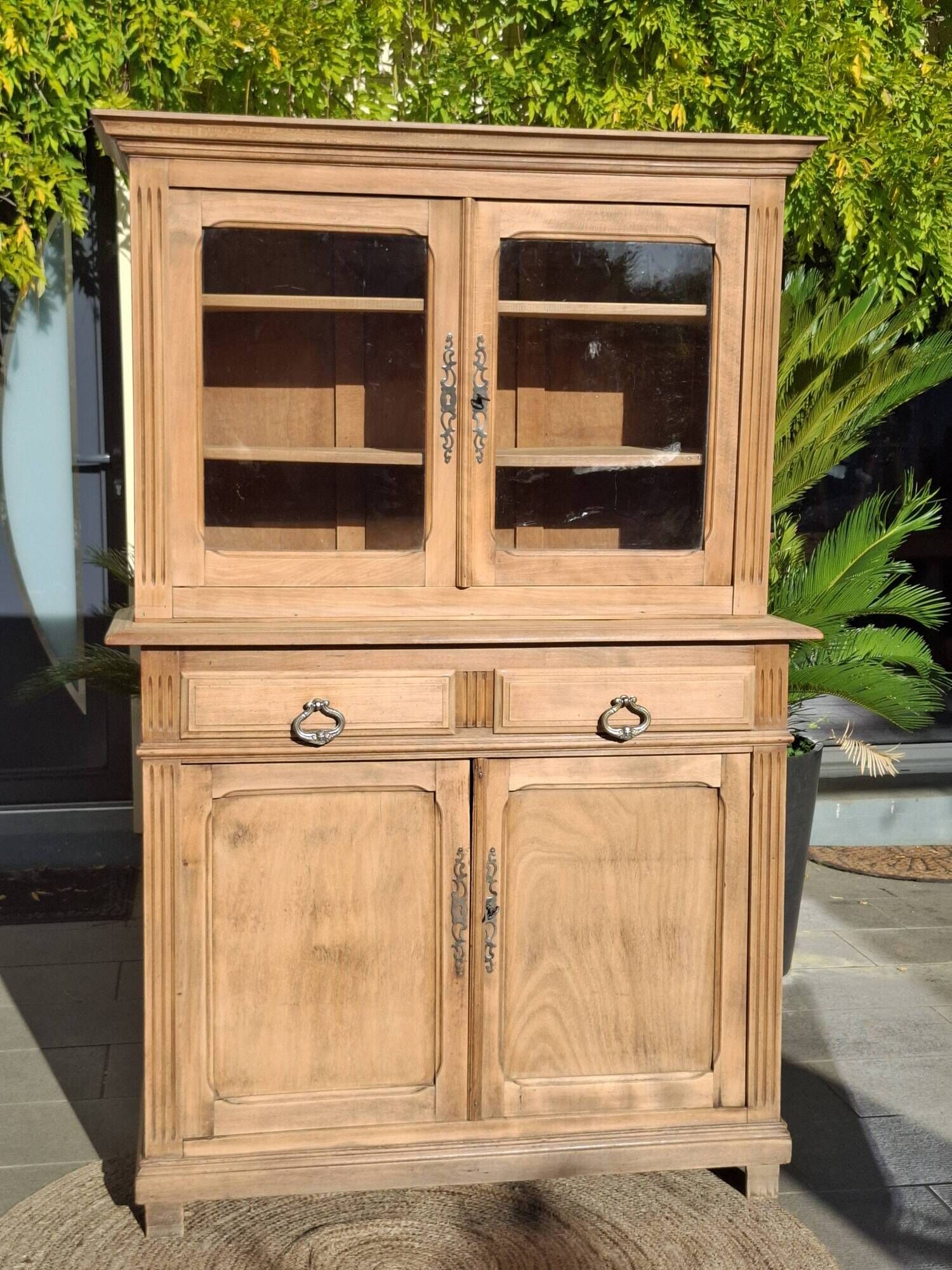 Buffet deux corps ancien rénové