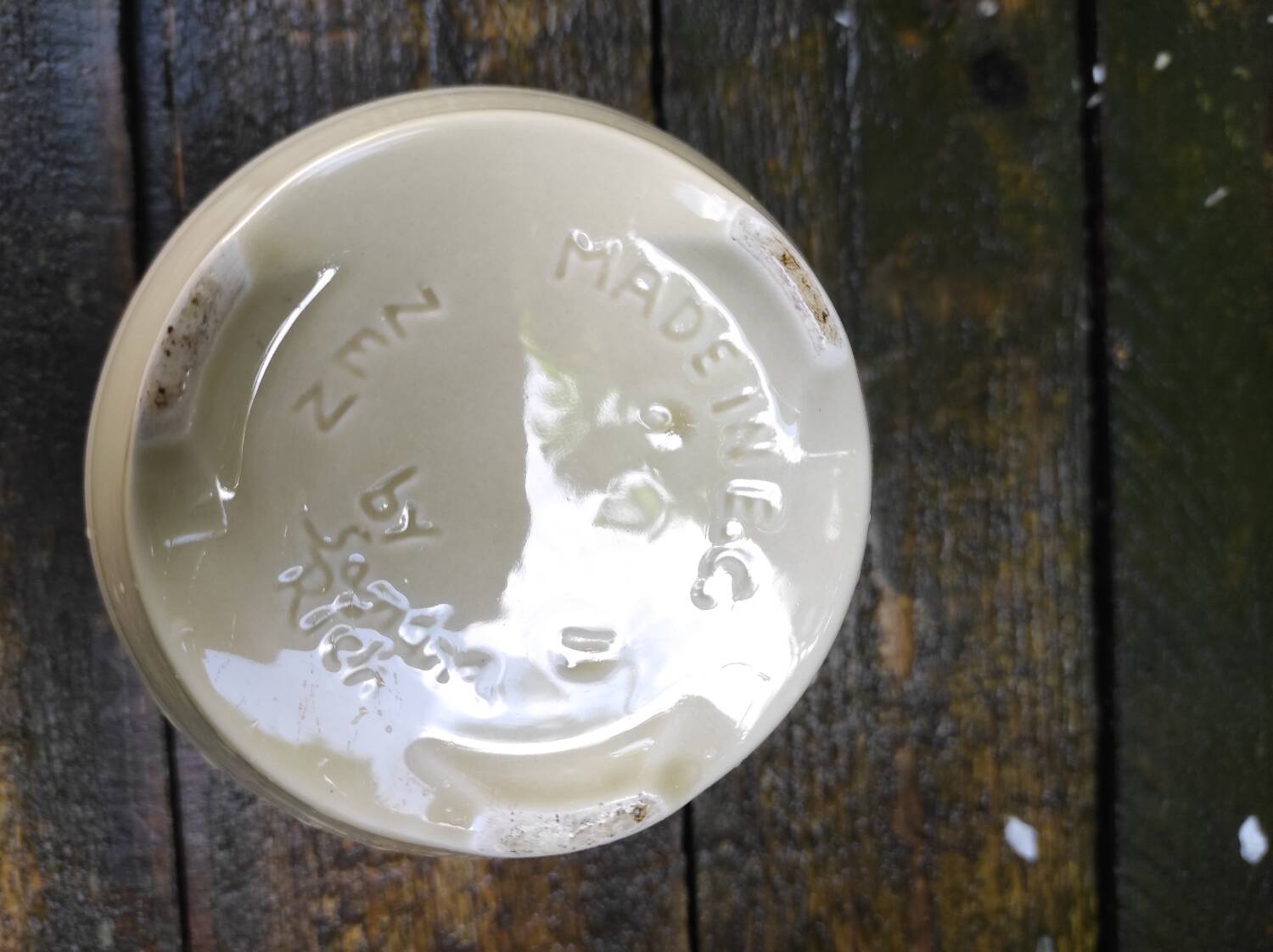 Ceramic pot signed Sandra Rich