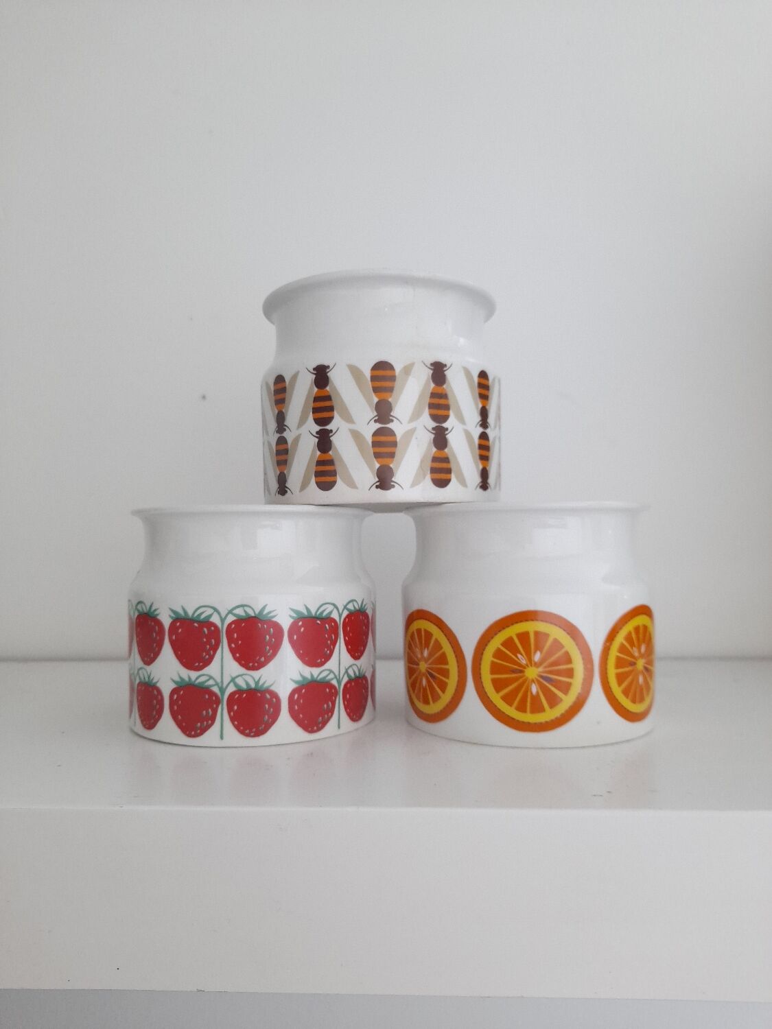 Bed of 3 jam jars Arabia Finland