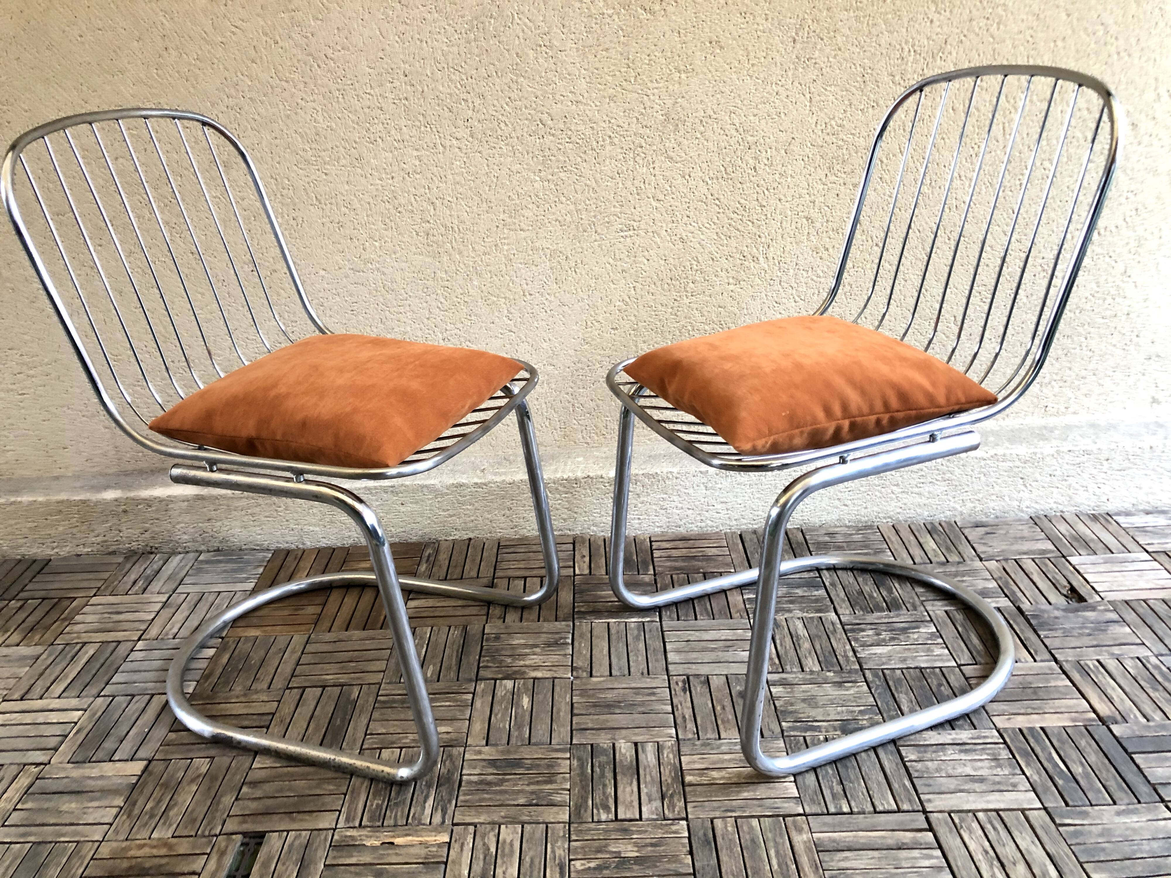 Pair of Cantilever chair design Gastone Rinaldi vintage 70 chrome steel wires