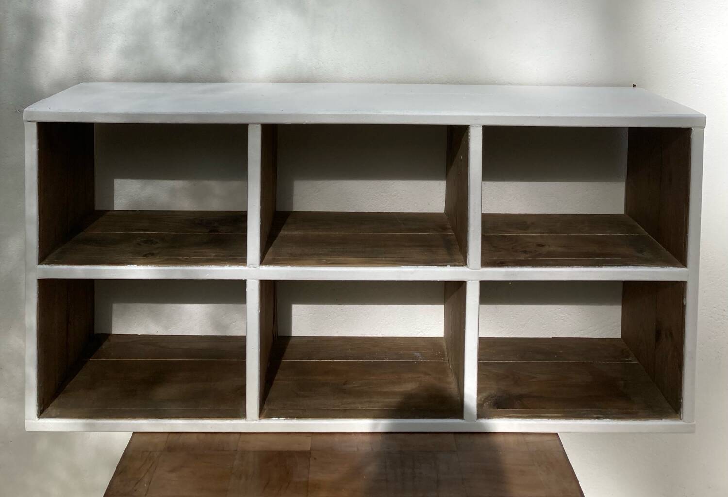 6 compartment furniture