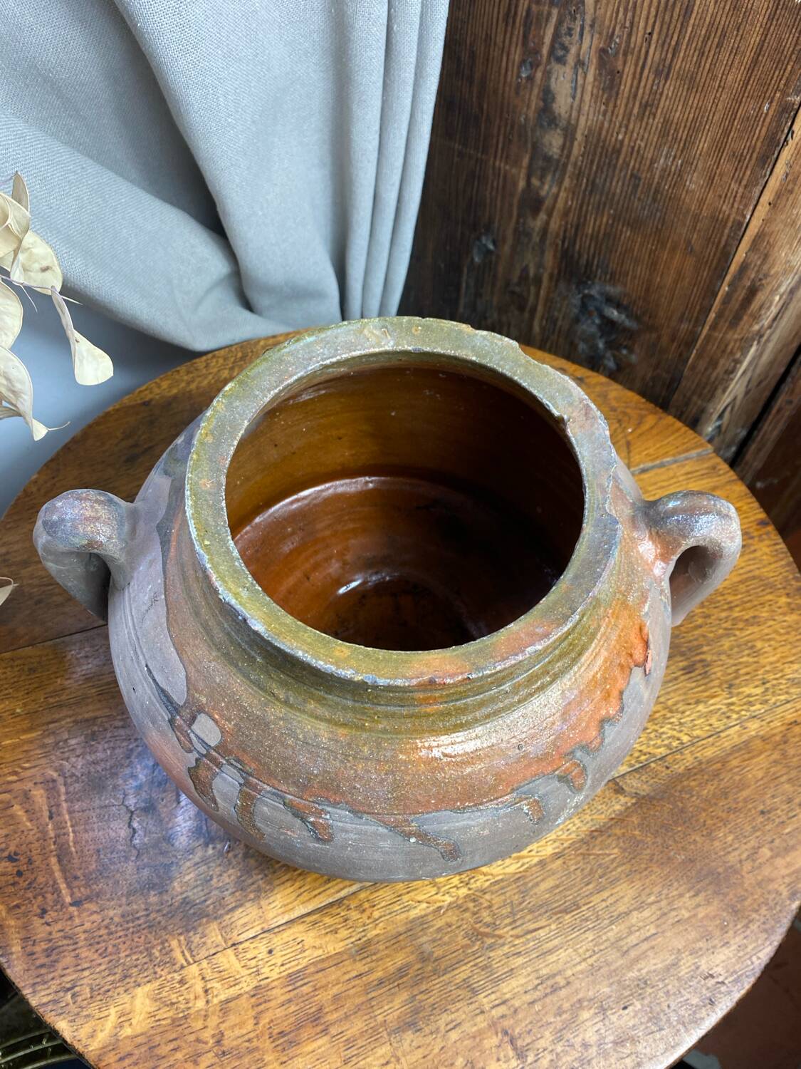 Terracotta pot