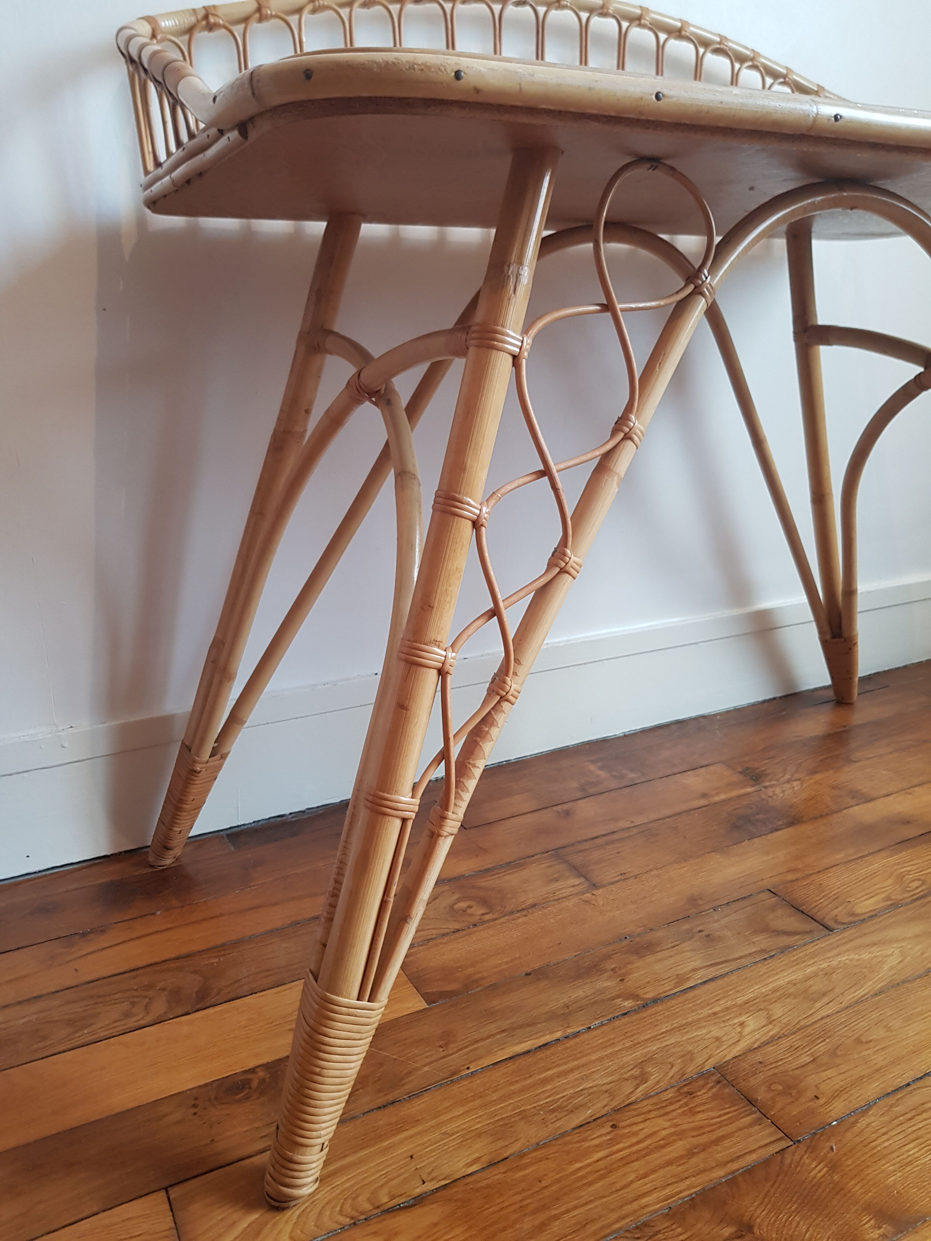 Rattan children's desk