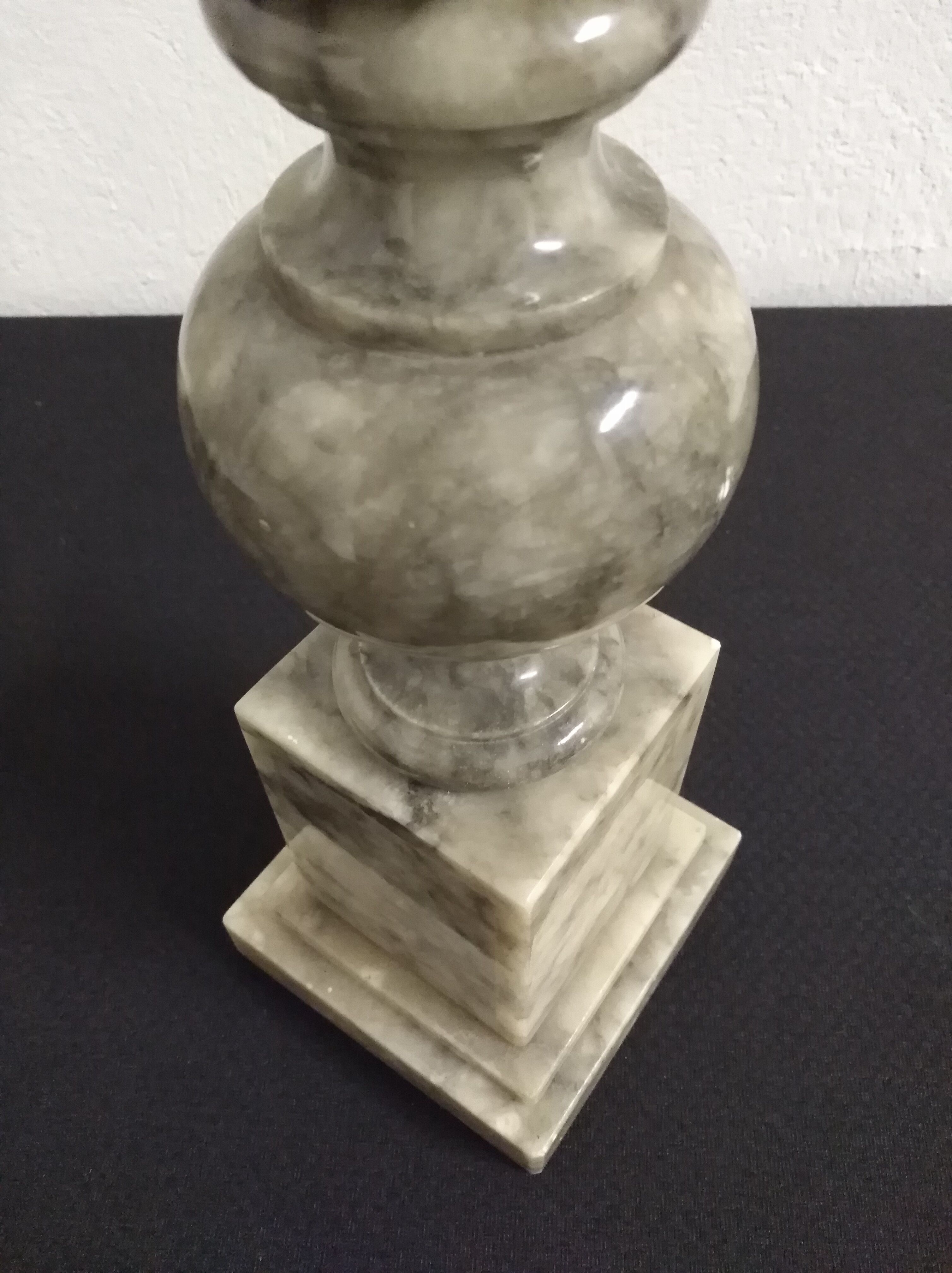 70s living room lamp foot