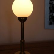 Lampe à poser vintage opaline laiton