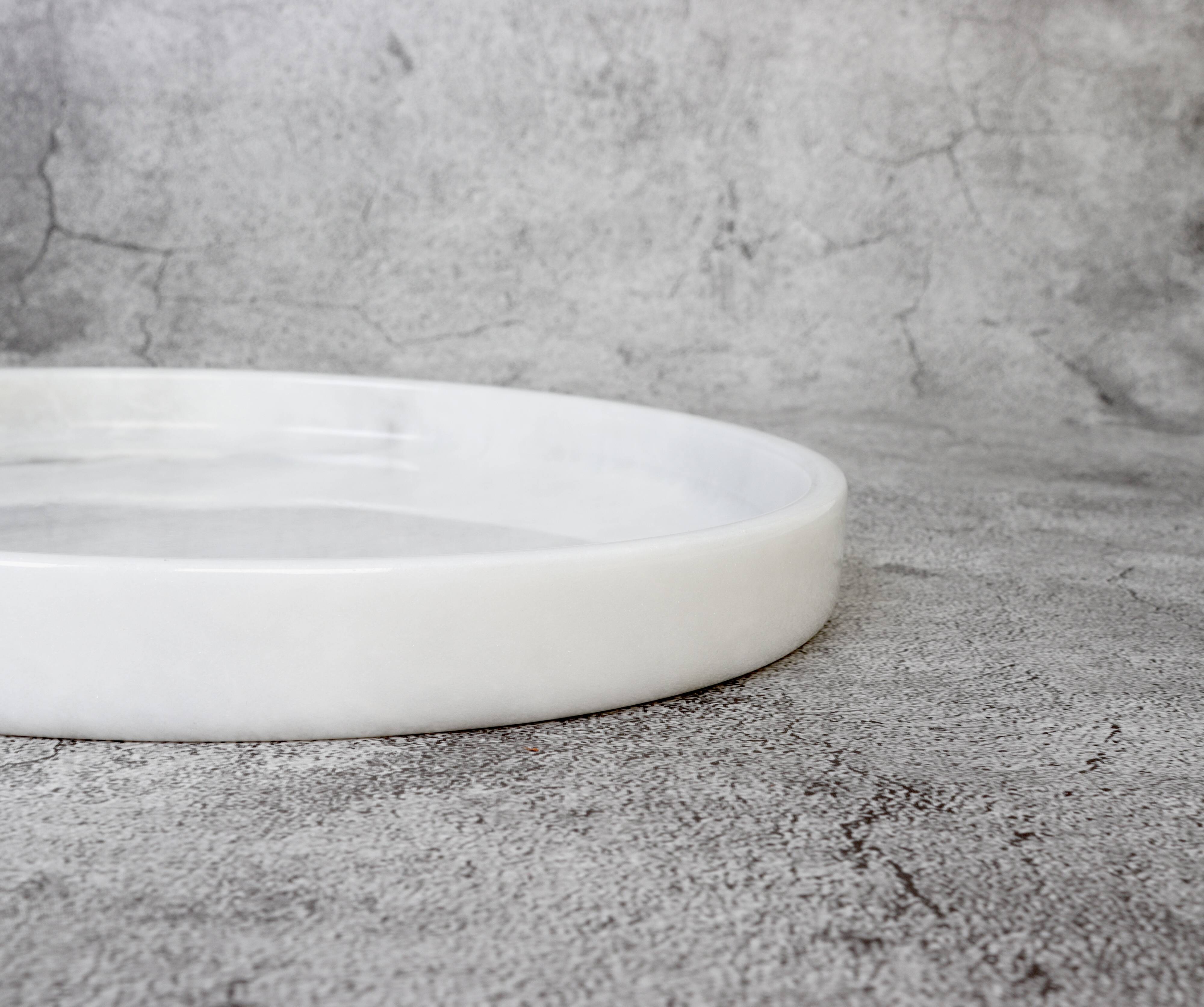 Gabriella – White Round Natural Marble Tray