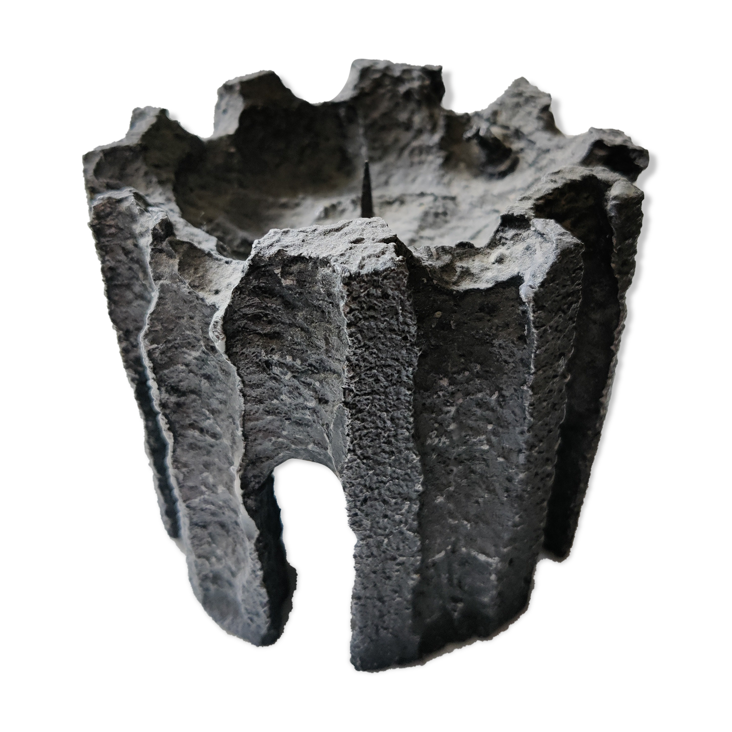 Candle holder stings modern brutalist candle