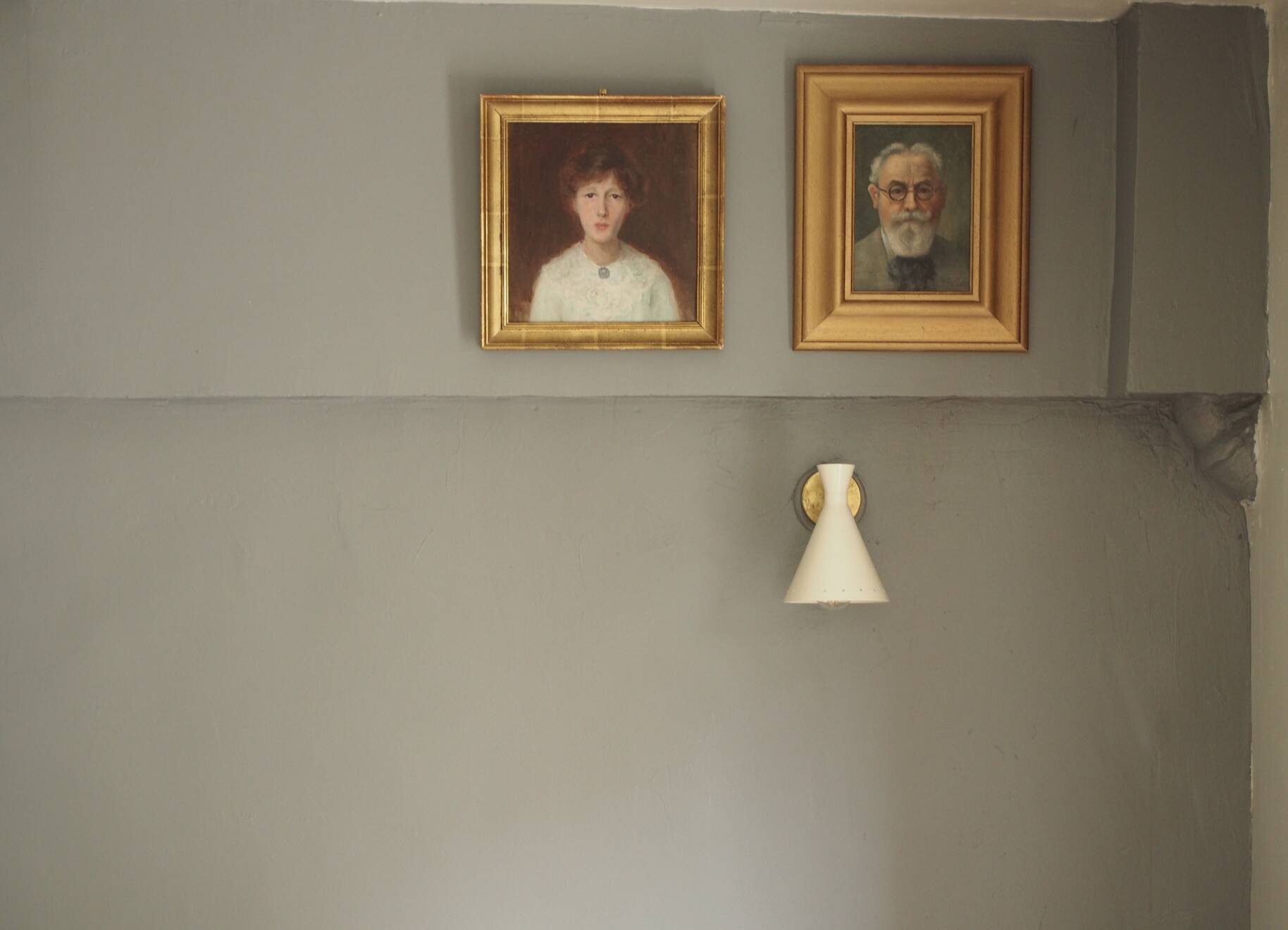 Pair of portraits from the beginning of the 20th century