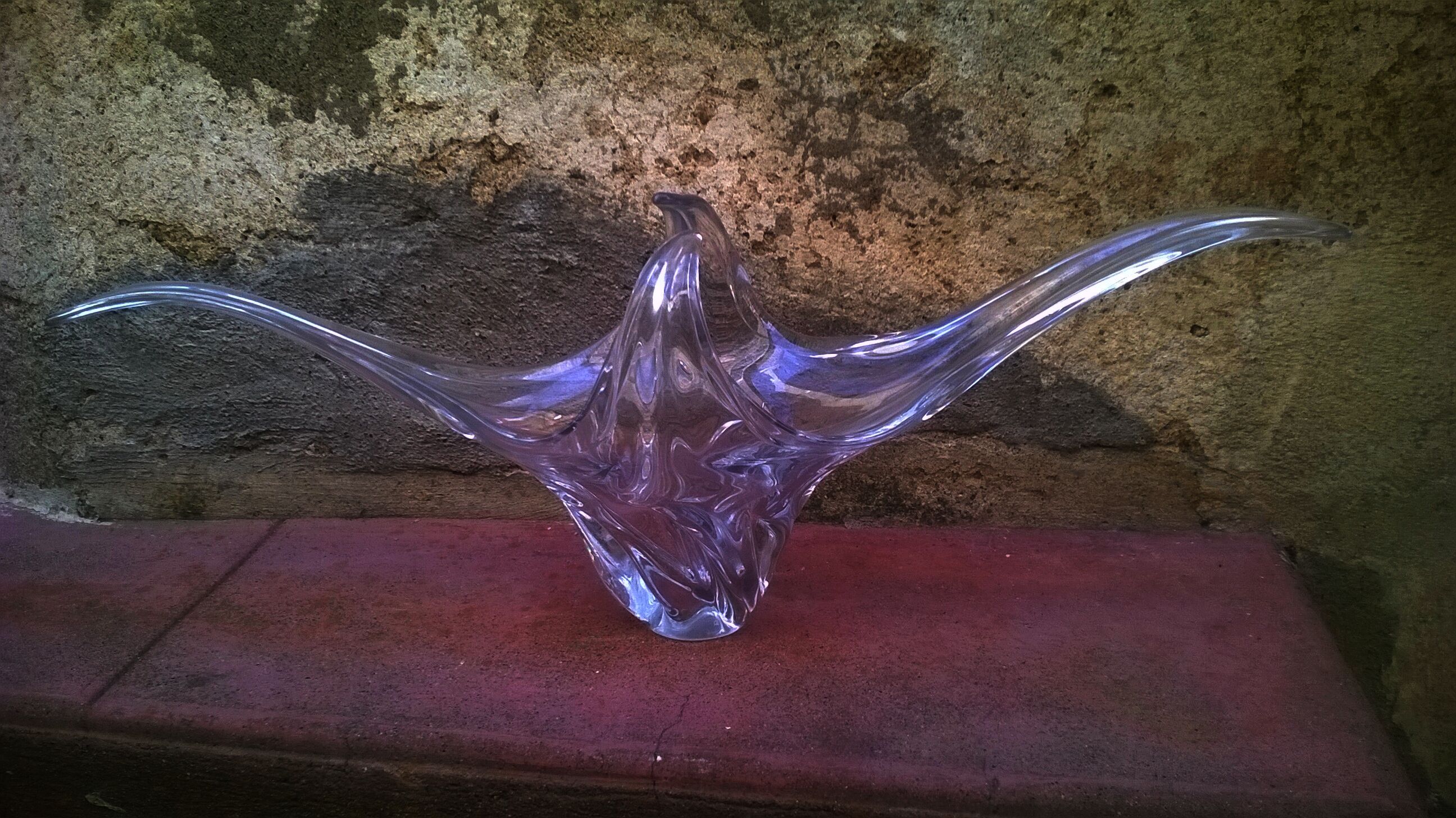 Large crystal center table cut