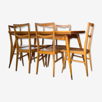 Table à rallonges et chaises vintages