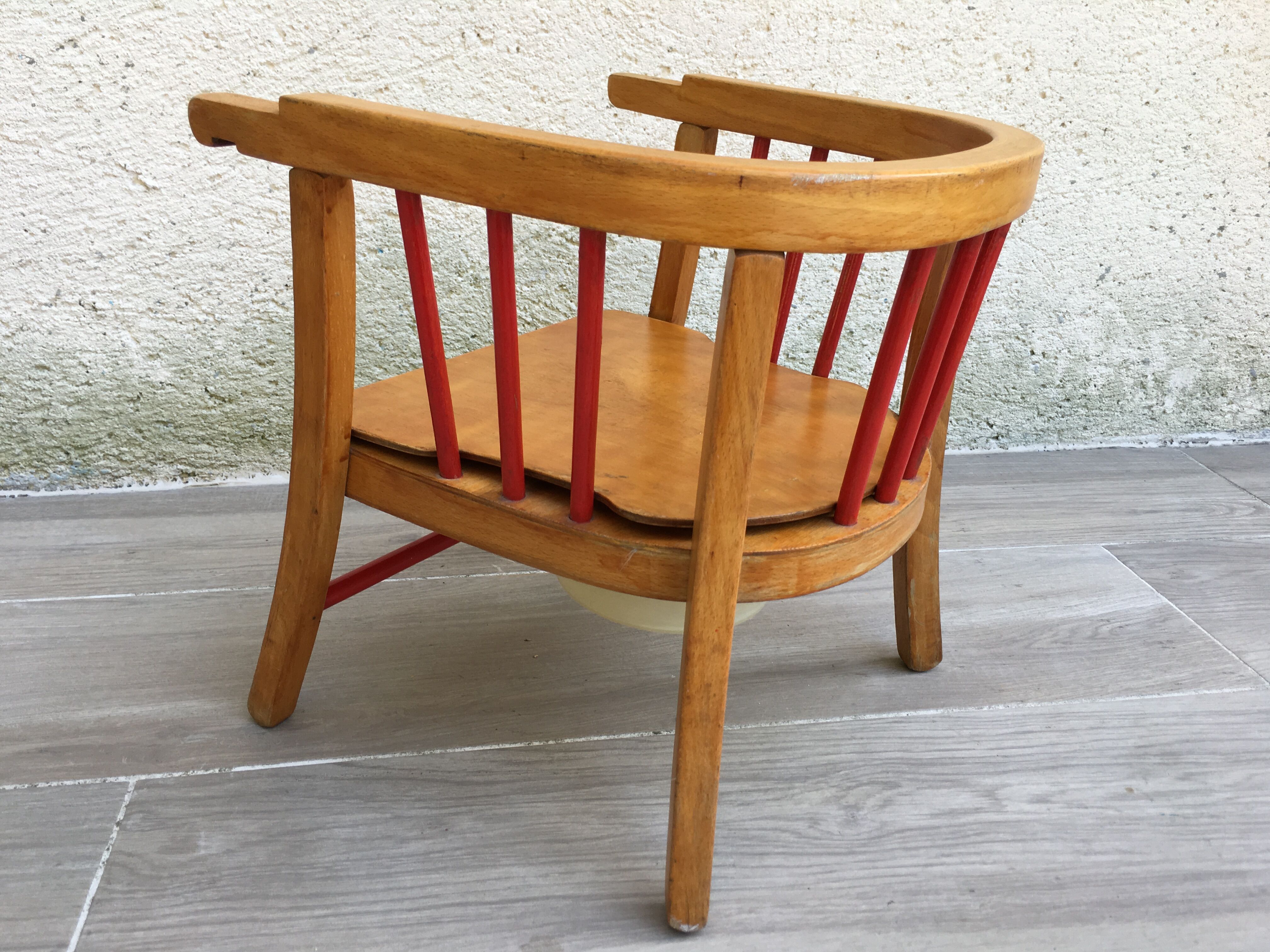 Baumann baby chair