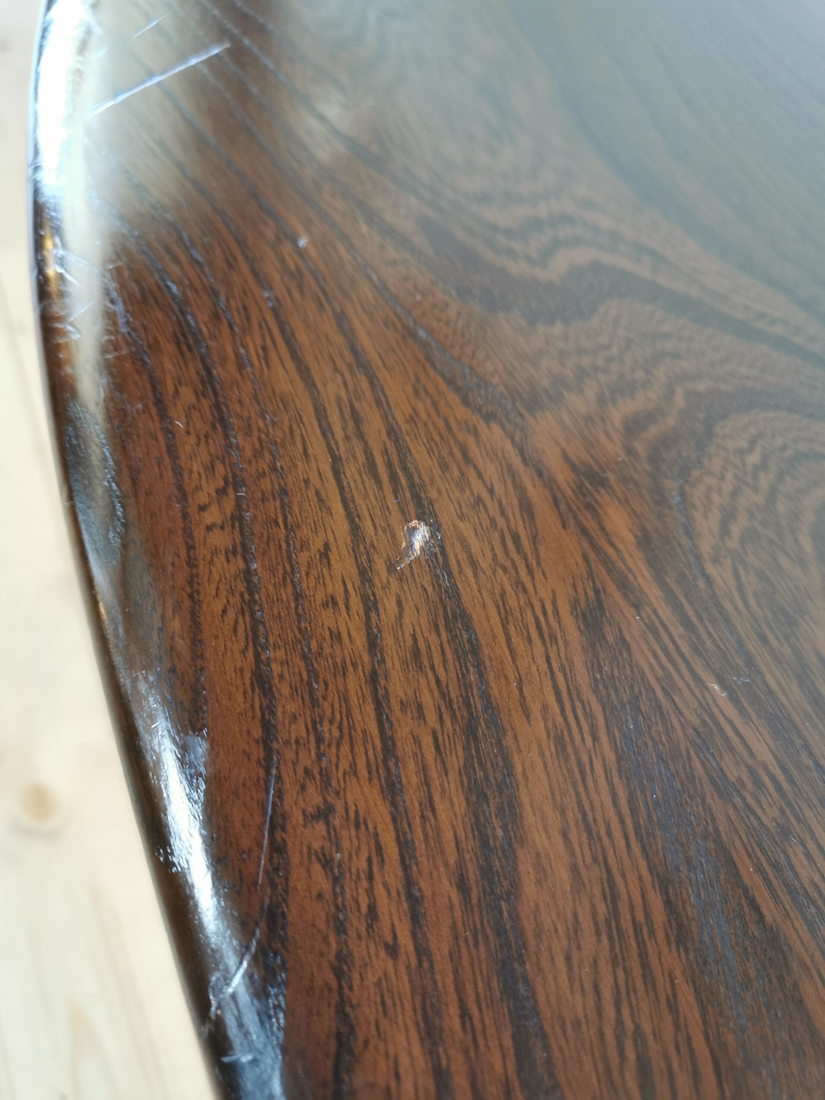 Table basse en frêne par Lucian Ercolani dans les années 60