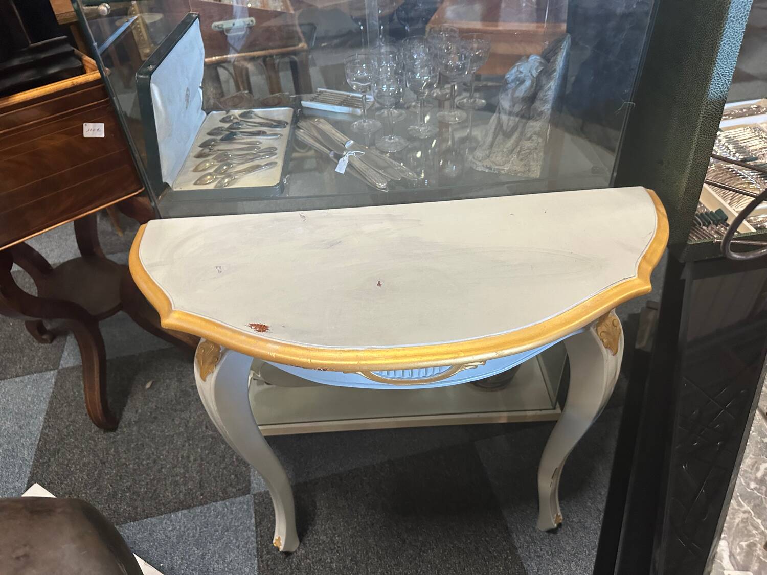 Console en bois peint