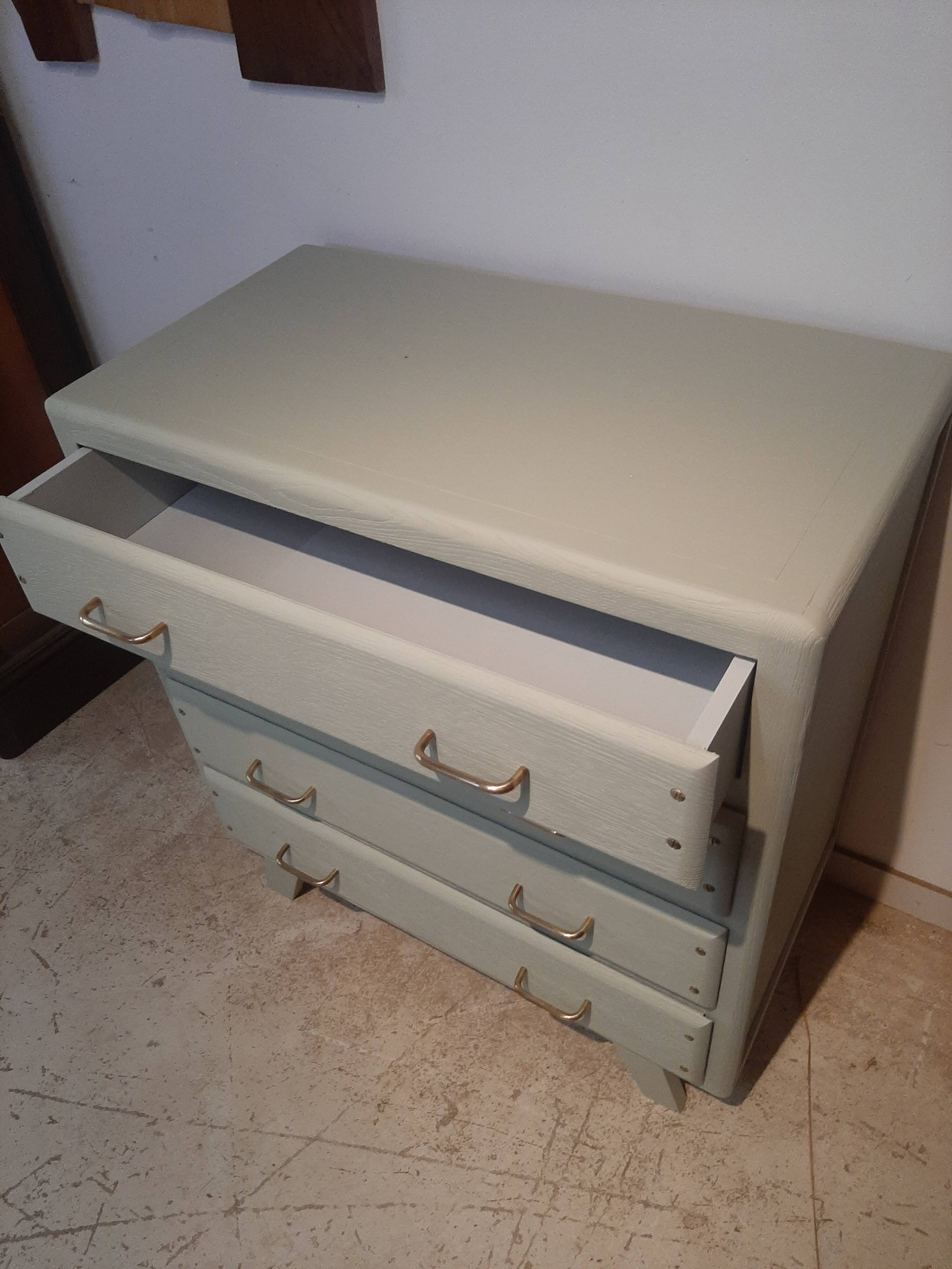 Vintage chest of drawers