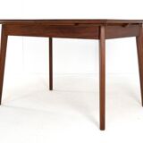 Extendable dining table 'Borsele'