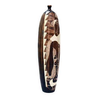 Large ceramic vase from Faenza with engraved decoration, 1970s.