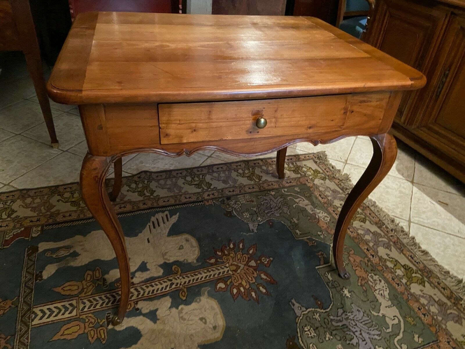 Desk game table and its solid blond cherry cap period EIGHTEENTH Louis XV