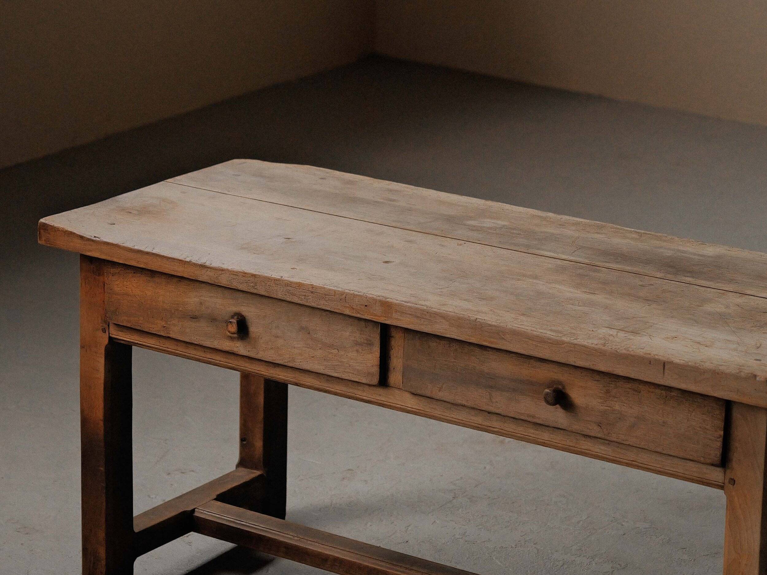 Antique work table/console in solid oak, Auvergne, circa 1900