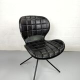 Chaise en cuir noir Zuiver
