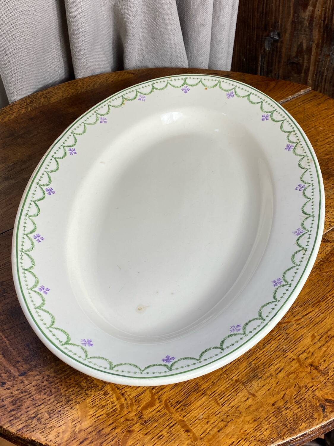 Service plates, ironstone, Violetta collection, Longwy