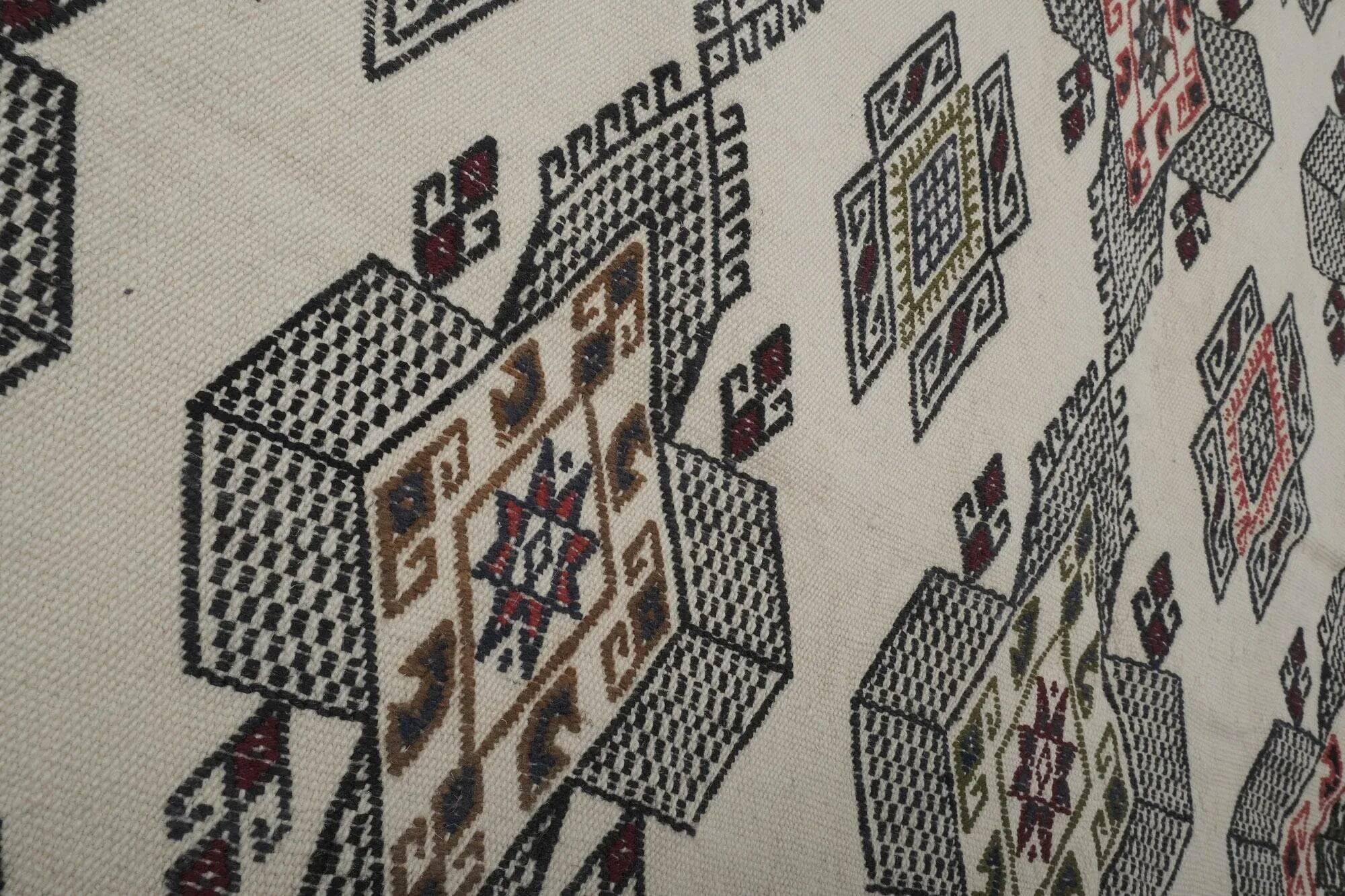 Vintage Turkish kilim handwoven 157x225 cm