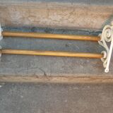 Ancien porte serviettes art deco en fonte émaillée blanche et bois