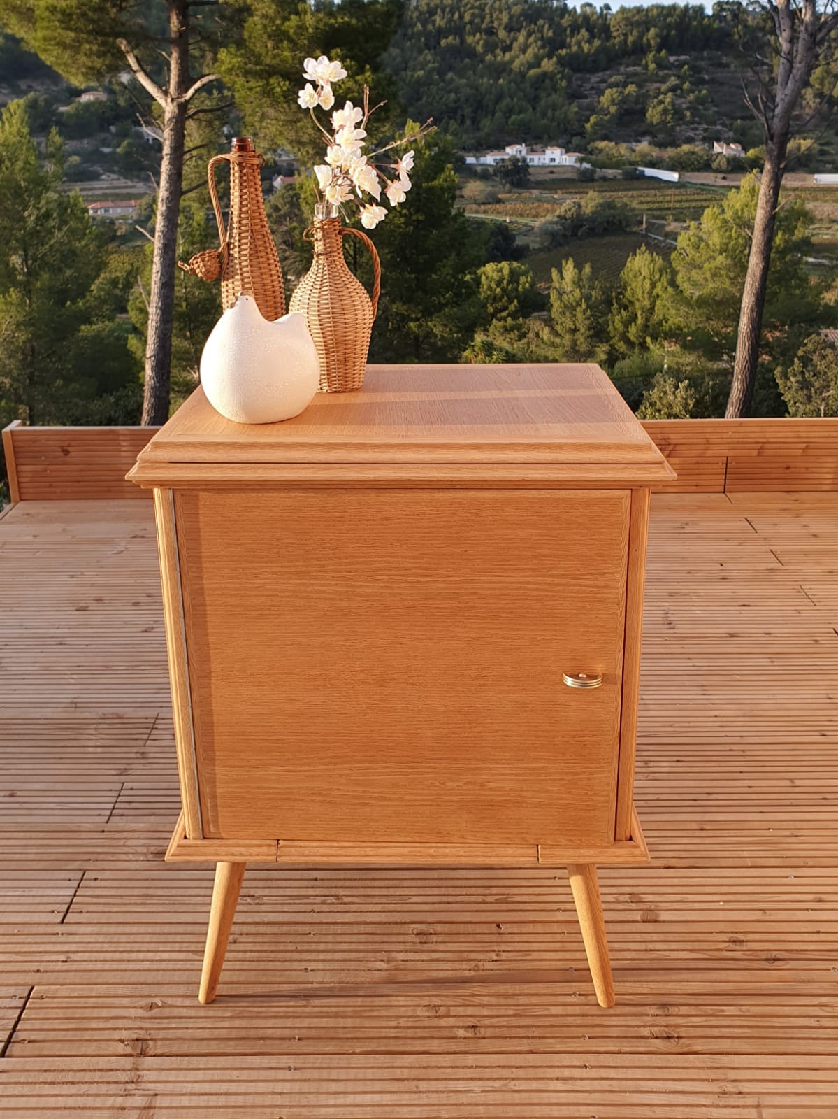 Vintage sideboard with compass feet