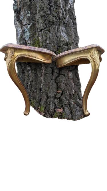 Consoles d'applique bois doré et marbre style Louis XV